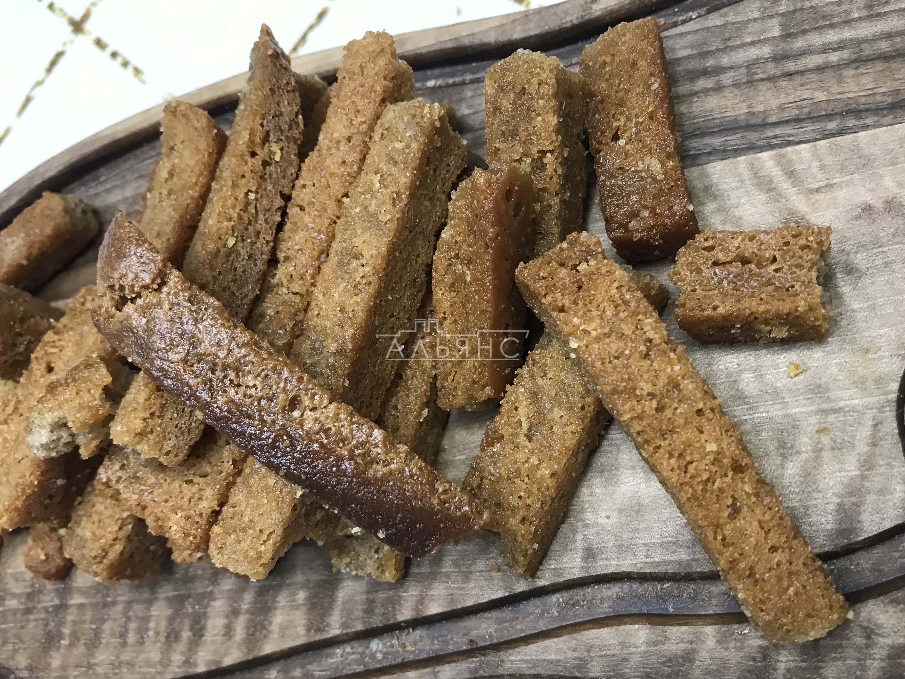 Деревенские гренки с чесноком в Новокузнецке