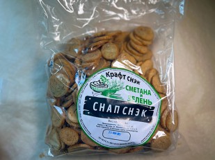 Бастони Чипсы свинины острые: Снапсы ПШЕНИЧНЫЕ 