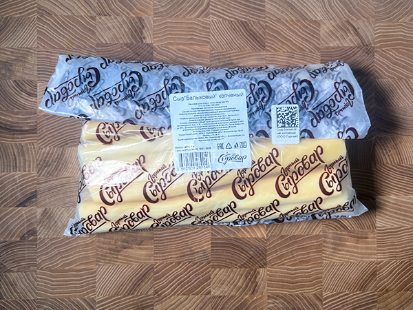 Сыр 1 кг ГОРНЫЙ СЫРОВАР (Балыковый копчёный) в Новокузнецке