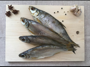 Сыр к пиву: Рыбец вяленый